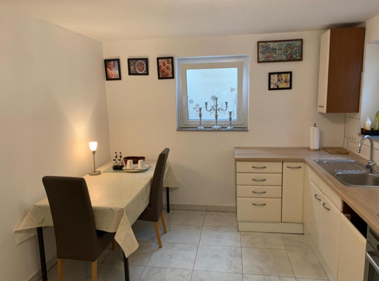 Faridd Ferienwohnung Krefeld Exterior foto